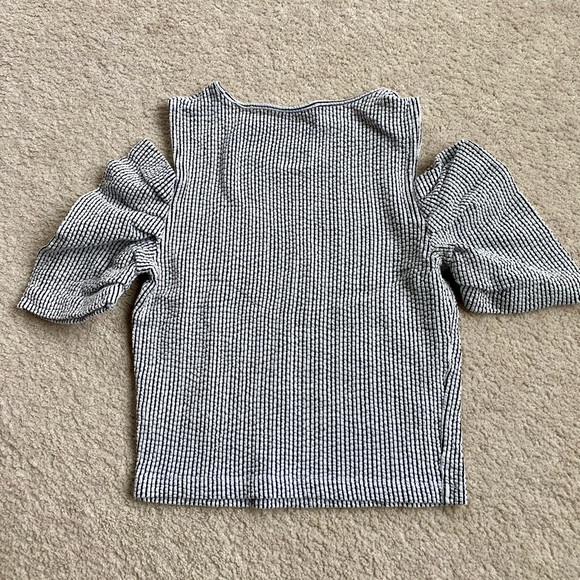 Club Monaco Top - Picture 3 of 3